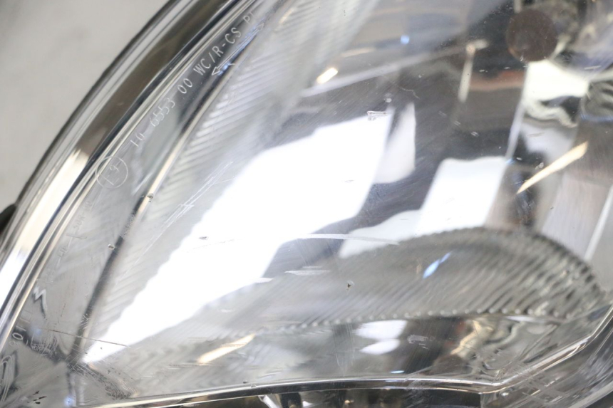 photo de HEADLIGHT PEUGEOT SATELIS 125 (2013 - 2018)