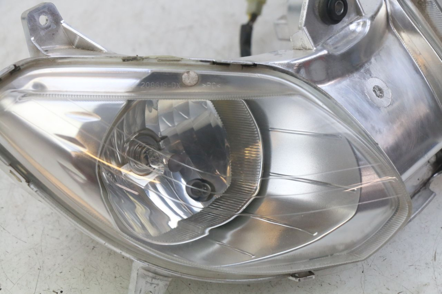 photo de FRONT HEADLIGHT MBK SKYCRUISER 125 (2010 - 2013)
