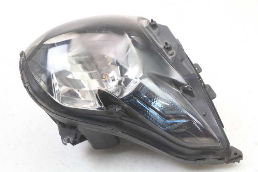 photo de HEADLIGHT SUZUKI GSR 750 (2011 - 2017)