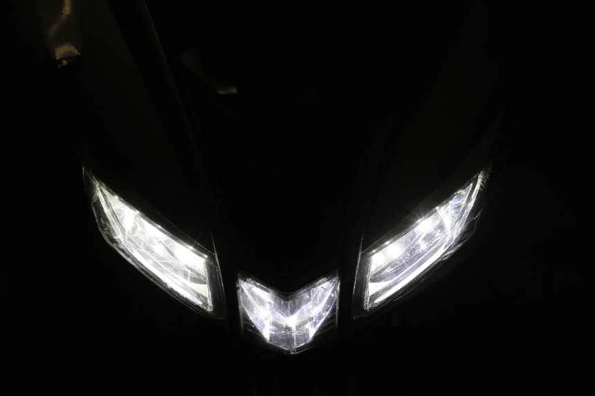 photo de FRONT HEADLIGHT APRILIA SXR 50 (2021 - 2023)