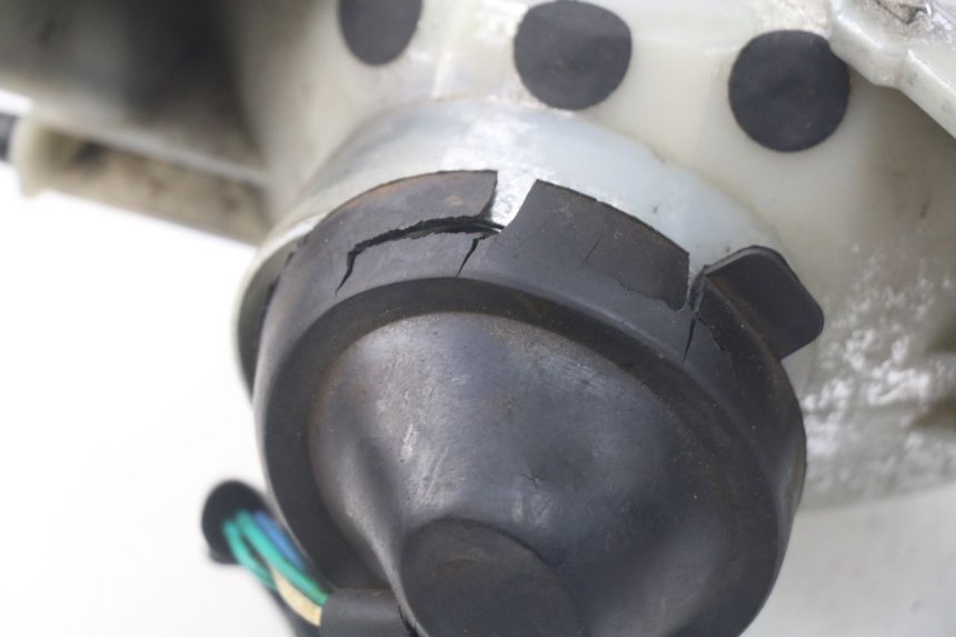 photo de FRONT HEADLIGHT PEUGEOT TWEET 125 (2010 - 2017)