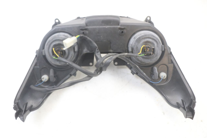 photo de FRONT HEADLIGHT YAMAHA XMAX X-MAX 125 (2006 - 2009) - Additional view of the item