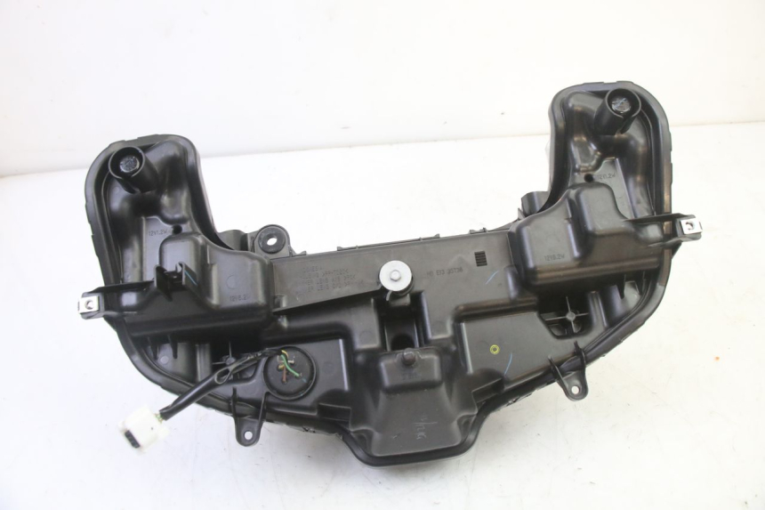 photo de HEADLIGHT YAMAHA XMAX X-MAX 125 (2021 - 2025)