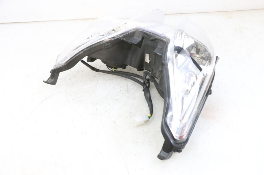 photo de FRONT HEADLIGHT YAMAHA XMAX X-MAX 125 (2006 - 2009) - Checked used part