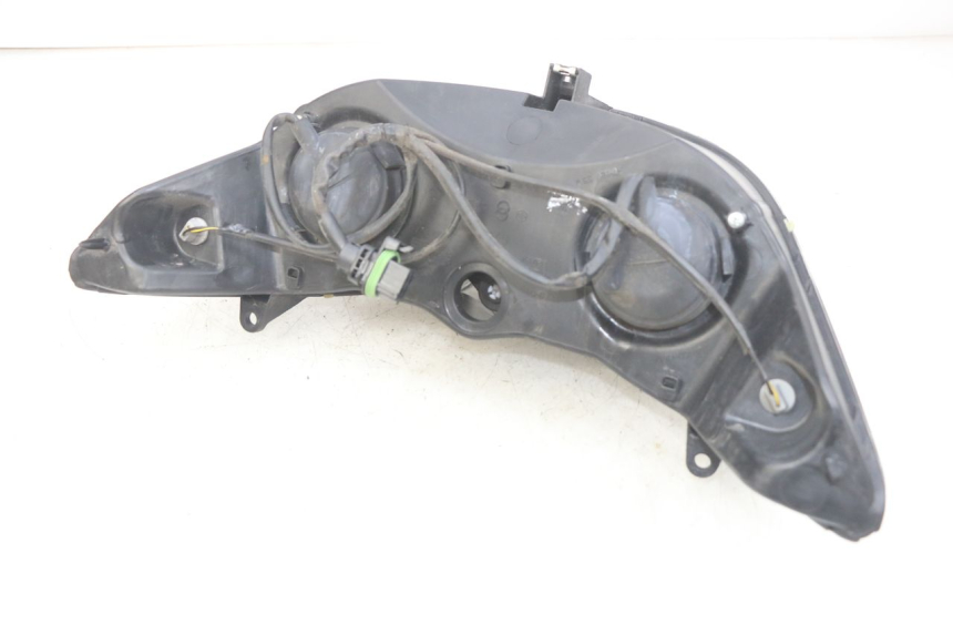 photo de FRONT HEADLIGHT PIAGGIO XEVO - X EVO 125 (2007 - 2016)