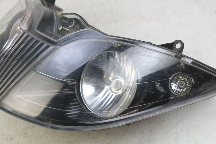 photo de FRONT HEADLIGHT PIAGGIO XEVO - X EVO 125 (2007 - 2016)