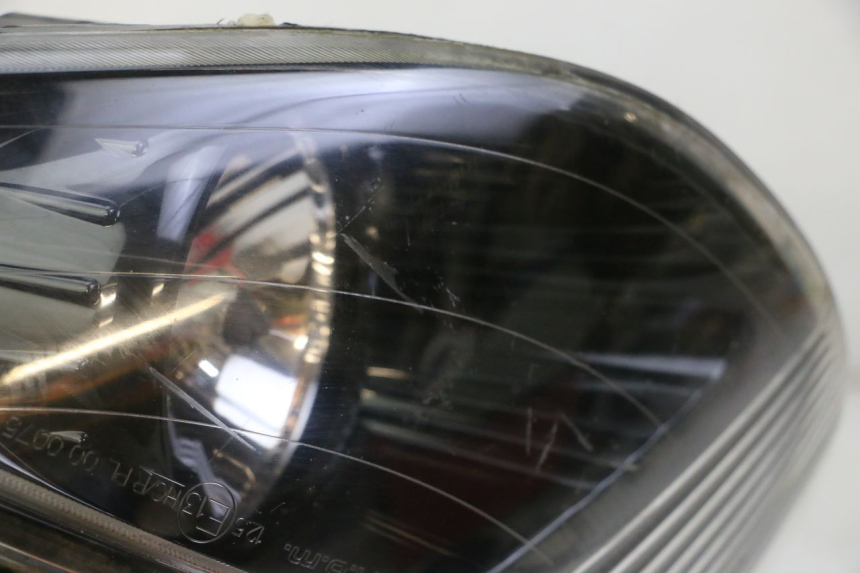 photo de FRONT HEADLIGHT PIAGGIO XEVO - X EVO 125 (2007 - 2016)