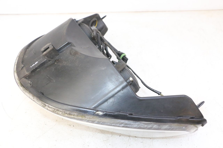 photo de FRONT HEADLIGHT PIAGGIO XEVO - X EVO 125 (2007 - 2016)