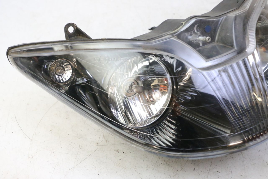 photo de FRONT HEADLIGHT PIAGGIO XEVO - X EVO 125 (2007 - 2016)