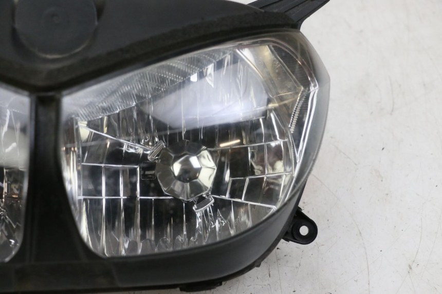 photo de FRONT HEADLIGHT YAMAHA TDM ABS 900 (2002 - 2014)