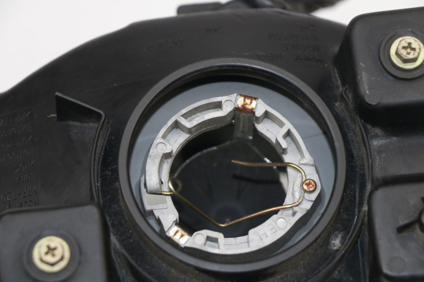 photo de HEADLIGHT YAMAHA YZF R THUNDERCAT 600 (1999 - 2003)