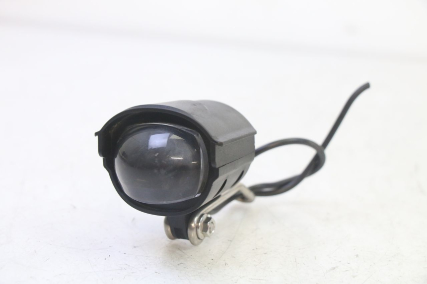 photo de HEADLIGHT MOOVWAY Z8 1