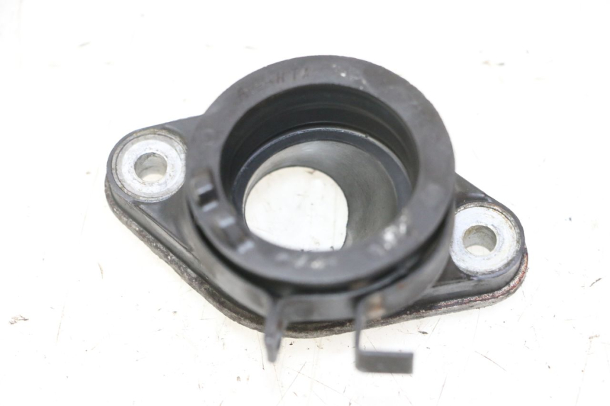 photo de INTAKE PIPE HONDA CBF 125 (2009 - 2015)