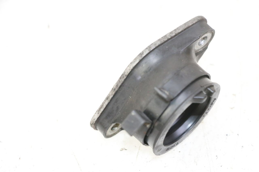 photo de INTAKE PIPE HONDA CBF 125 (2009 - 2015)