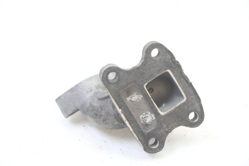 photo de INTAKE PIPE PEUGEOT ELYSTAR 50 (2002 - 2014)