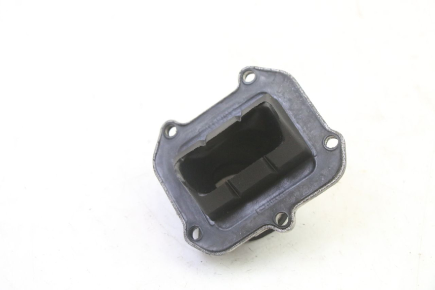 photo de INTAKE PIPE APRILIA ETX 125 (1998 - 2002)