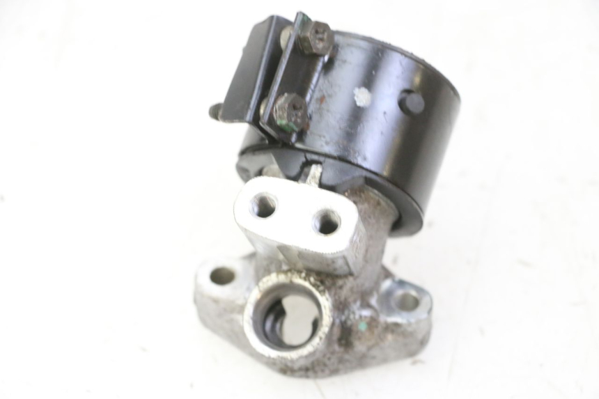 photo de INTAKE MANIFOLD HONDA FES S-WING SWING ABS 125 (2007 - 2015)