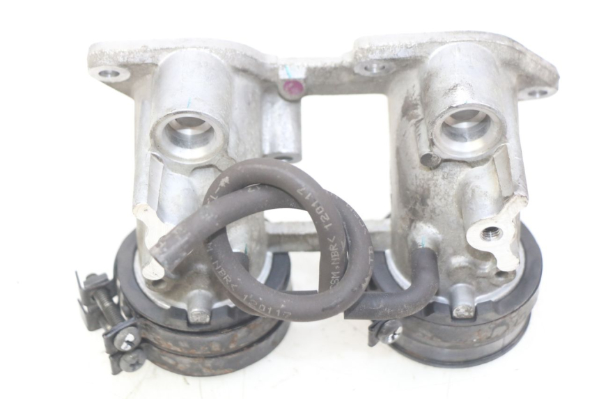photo de INTAKE MANIFOLD HONDA FJS SILVERWING SILVER WING 400 (2009 - 2016)