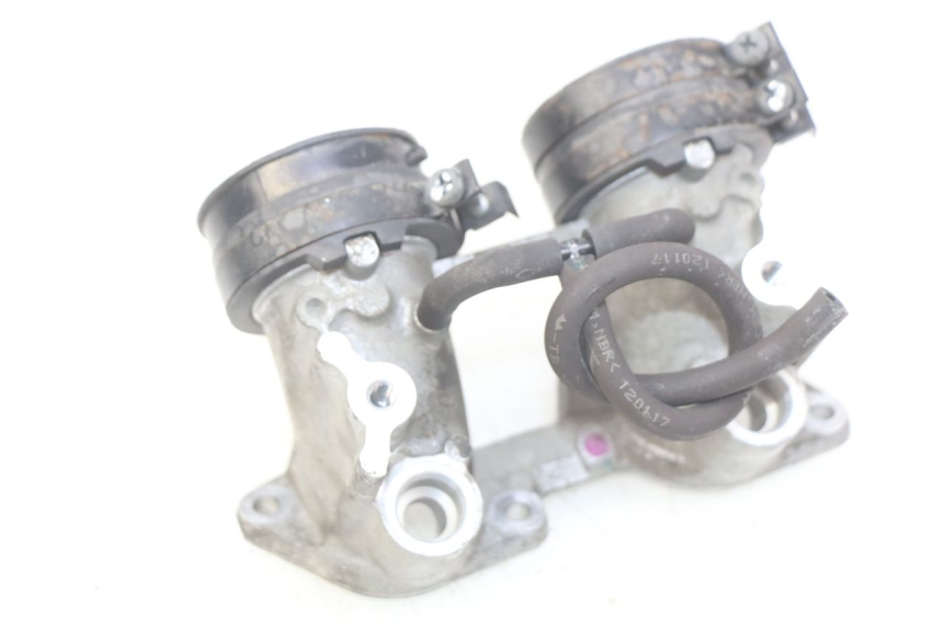photo de INTAKE MANIFOLD HONDA FJS SILVERWING SILVER WING 400 (2009 - 2016)
