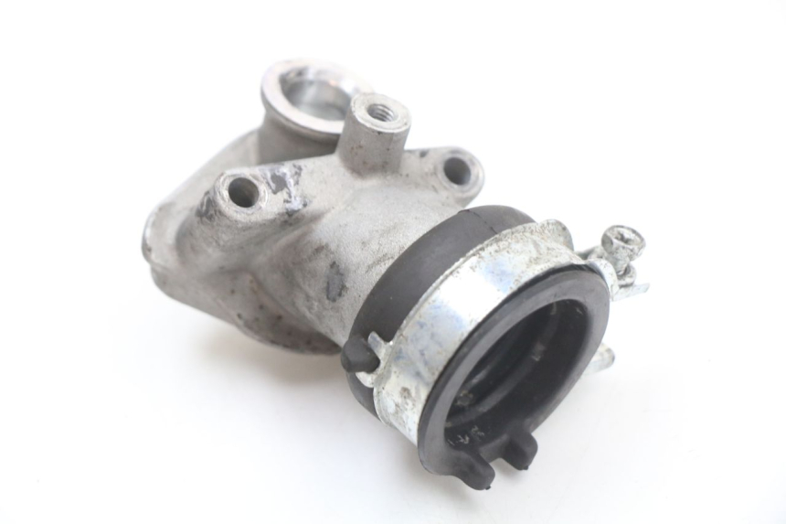 photo de INTAKE PIPE LONGJIA EASY MAX 125 (2020 - 2024)