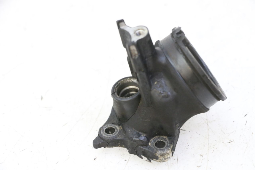 photo de INTAKE MANIFOLD PIAGGIO MP3 RL 250 (2007 - 2010)