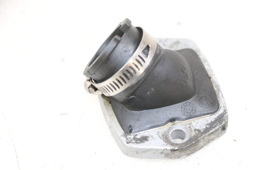 photo de INTAKE PIPE PIAGGIO NEW TYPHOON 50 (2018 - 2021) - Zoom on usage condition