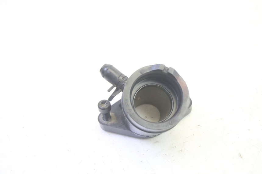 photo de INTAKE PIPE YAMAHA TTR 125 (2000 - 2020) - Component detail