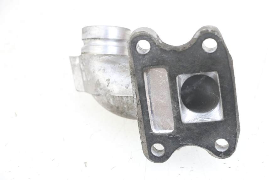 photo de INTAKE PIPE PEUGEOT VIVACITY 100 (1999 - 2008) - Component detail