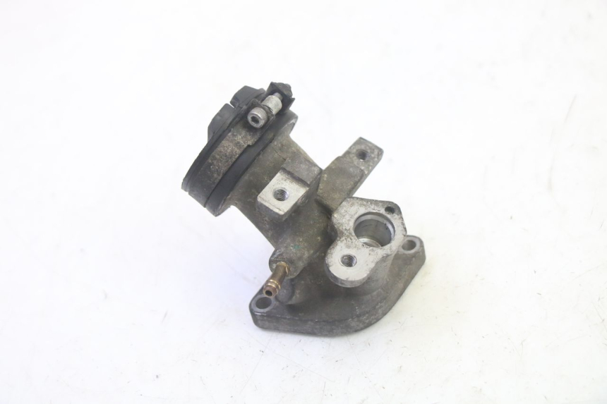 photo de INTAKE PIPE YAMAHA X-MAX XMAX 125 (2010 - 2014) - Main view