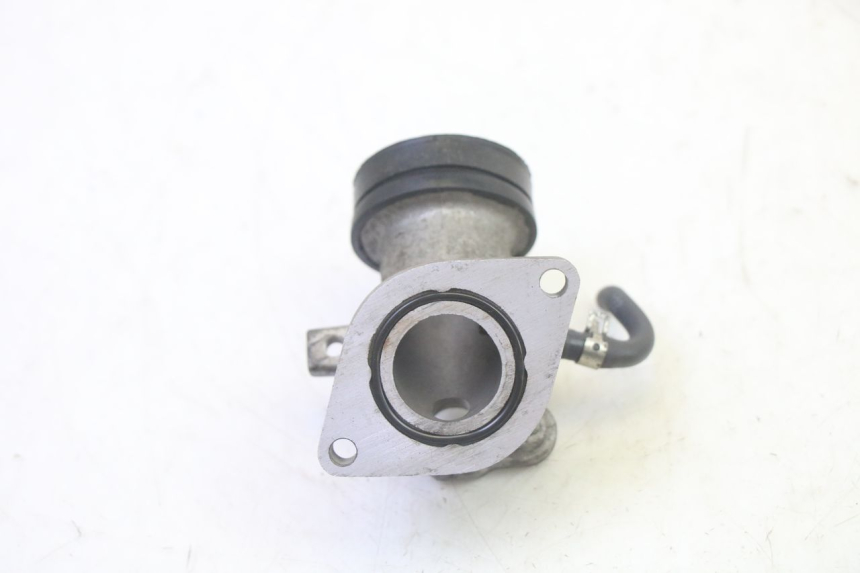 photo de INTAKE PIPE YAMAHA X-MAX XMAX 125 (2010 - 2014)