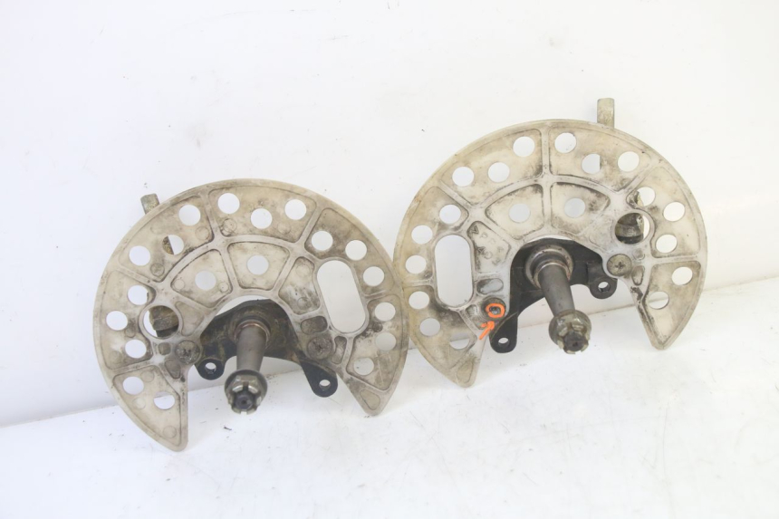 photo de STUB AXLE PINS YAMAHA YFM R RAPTOR 250 (2008 - 2014)