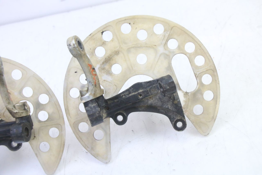 photo de STUB AXLE PINS YAMAHA YFM R RAPTOR 250 (2008 - 2014)