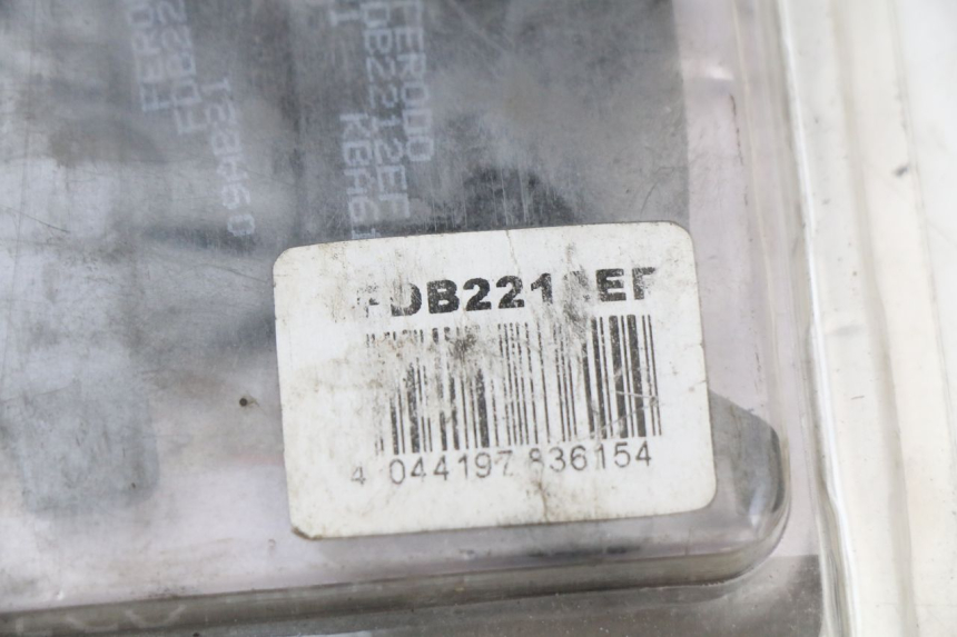 photo de REAR BRAKE PADS HONDA SH ABS 125 (2012 - 2017)
