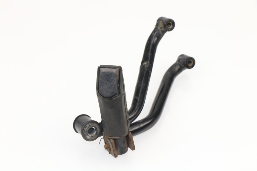 photo de REAR RIGHT FOOTREST MOUNT HONDA CBR F 600 (1991 - 1994)