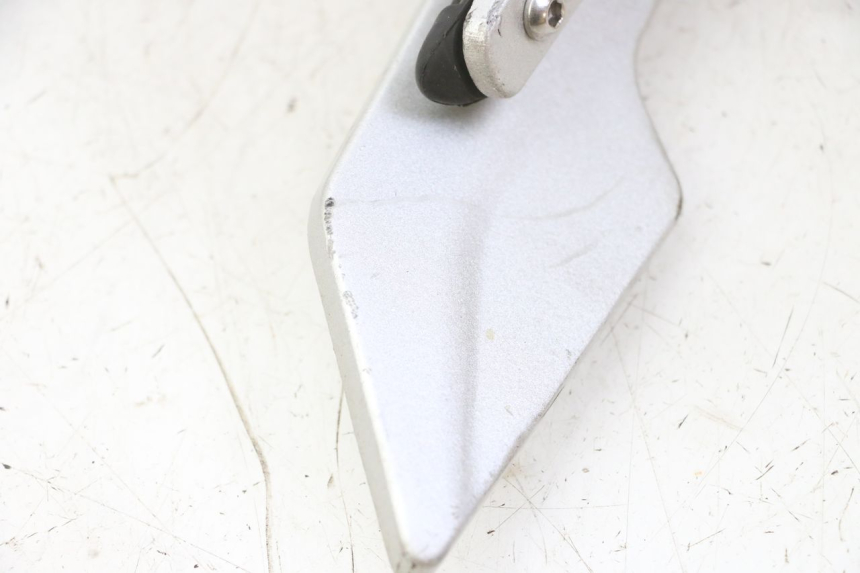 photo de REAR RIGHT FOOTREST MOUNT STAHO FH 50 (2018 - 2019)