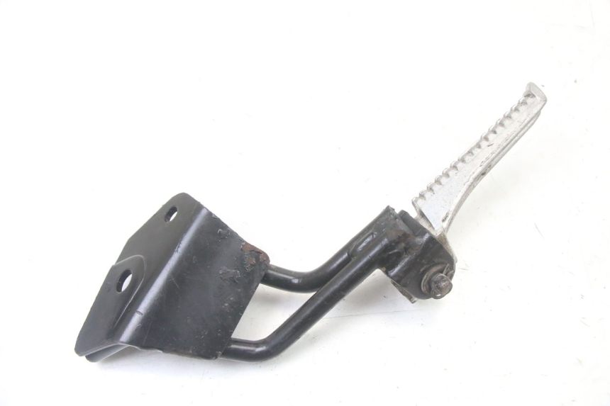 photo de REAR RIGHT FOOTREST MOUNT GILERA STALKER 50 (1997 - 2005)