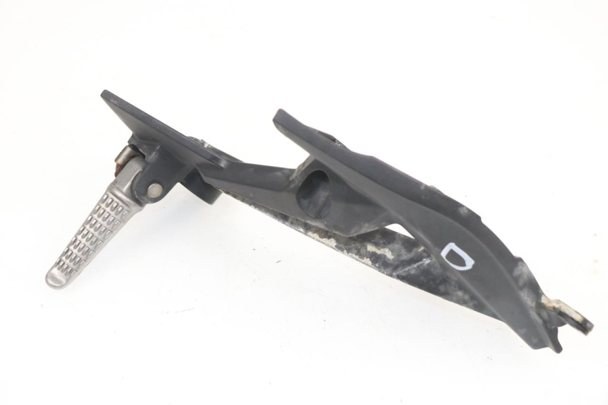 photo de RIGHT REAR FOOTREST MOUNTING PLATE KAWASAKI Z 750 (2007 - 2013)