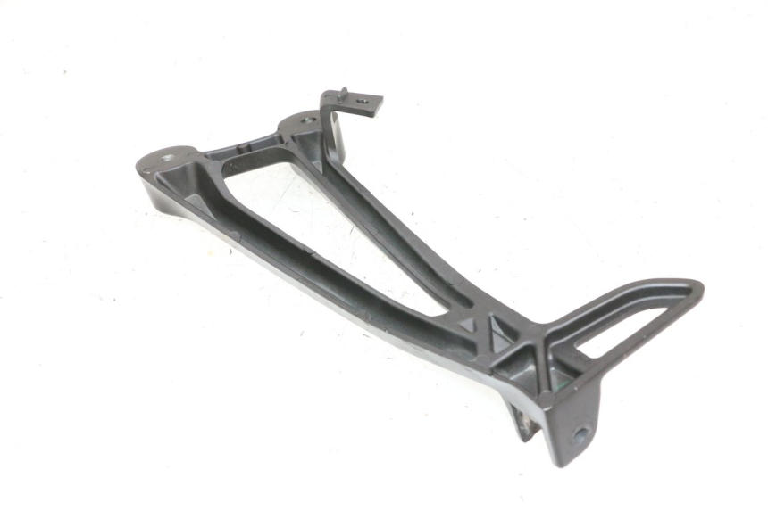 photo de REAR RIGHT FOOTREST MOUNT YAMAHA MT-07 MT07 ABS 700 (2018 - 2020) - Zoom on usage condition