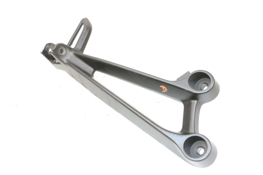 photo de REAR RIGHT FOOTREST MOUNT YAMAHA MT-07 MT07 ABS 700 (2018 - 2020) - Product overview