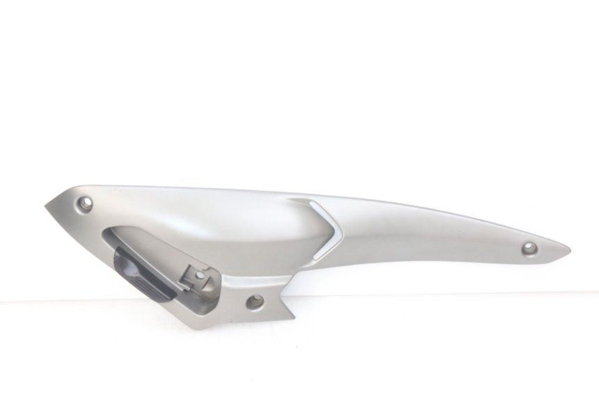 photo de RIGHT REAR FOOTREST MOUNTING PLATE GILERA NEXUS 125 (2009 - 2013)