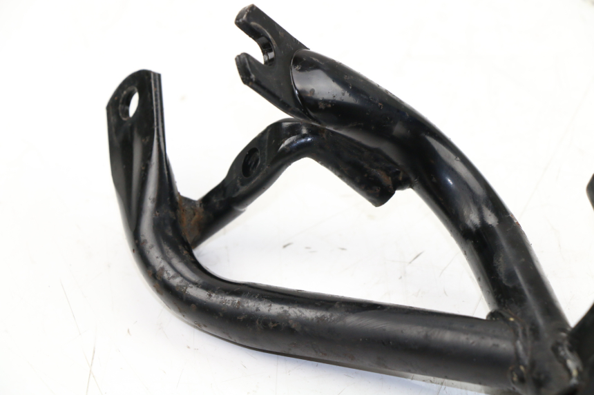 photo de REAR RIGHT FOOTREST MOUNT KYMCO PEOPLE S 125 (2000 - 2008)