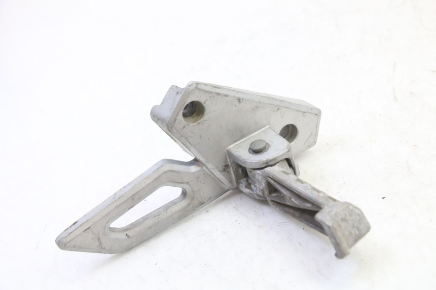 photo de RIGHT REAR FOOTREST MOUNTING PLATE PEUGEOT SPEEDFIGHT 3 AIR 50 (2009 - 2015)