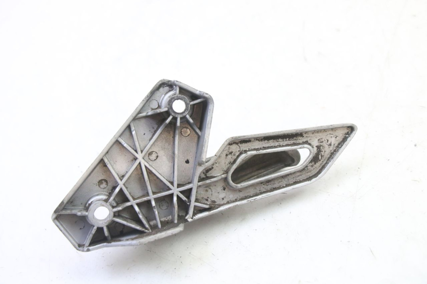 photo de RIGHT REAR FOOTREST MOUNTING PLATE PEUGEOT SPEEDFIGHT 3 AIR 50 (2009 - 2015)