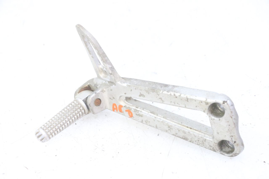 photo de RIGHT REAR FOOTREST MOUNTING PLATE YAMAHA TDR DELTABOX 125 (1993 - 2003)