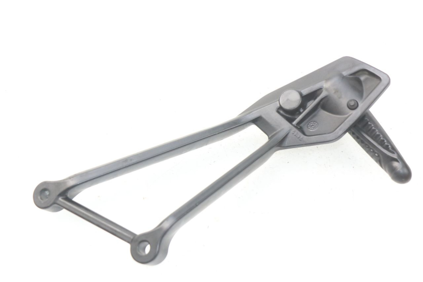 photo de REAR LEFT FOOTREST MOUNT MV AGUSTA BRUTALE R WALLY 910 (2008 - 2008)