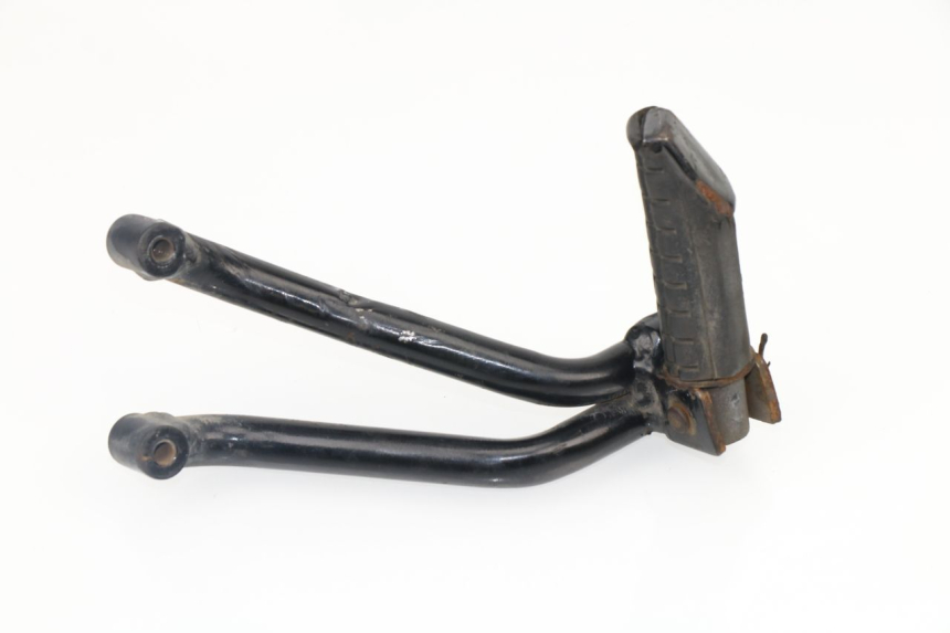 photo de REAR LEFT FOOTREST MOUNT HONDA CBR F 600 (1991 - 1994)