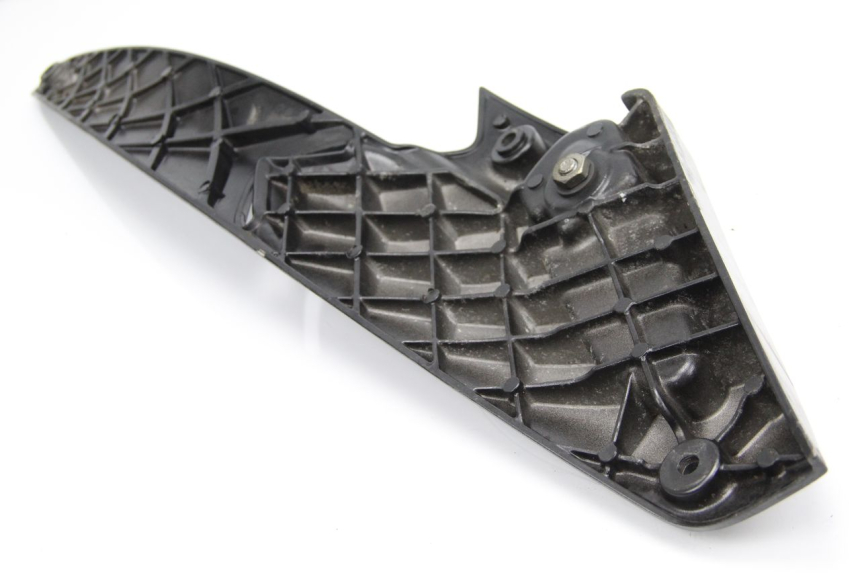 photo de REAR LEFT FOOTREST BRACKET GILERA NEXUS 125 (2009 - 2013)