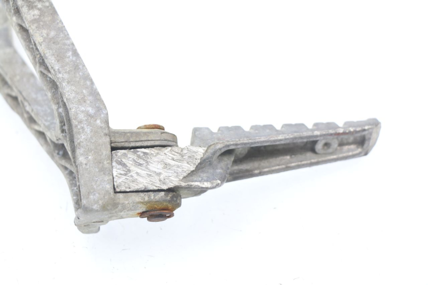 photo de REAR LEFT FOOTREST MOUNT APRILIA RS AF-1 125 (1990 - 1993)