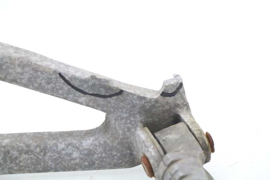 photo de REAR LEFT FOOTREST MOUNT APRILIA RS AF-1 125 (1990 - 1993)