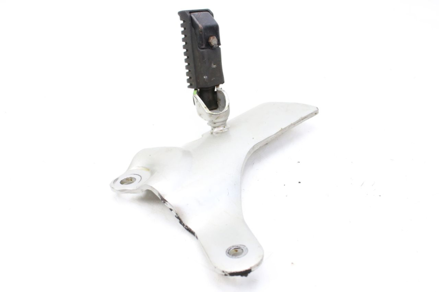 photo de LEFT REAR FOOTREST MOUNTING PLATE SYM HUSKY 125 (1999 - 2005)